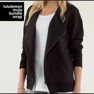 Lululemon mula bundle wrap jacket